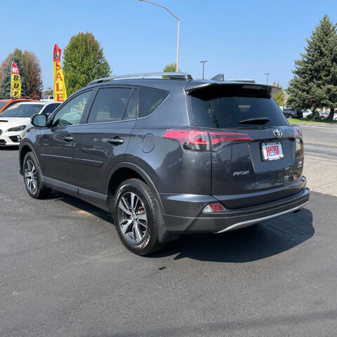 2018 Toyota RAV4 in Coeur d&amp;#039;Alene, ID 83815 - 18056960 3