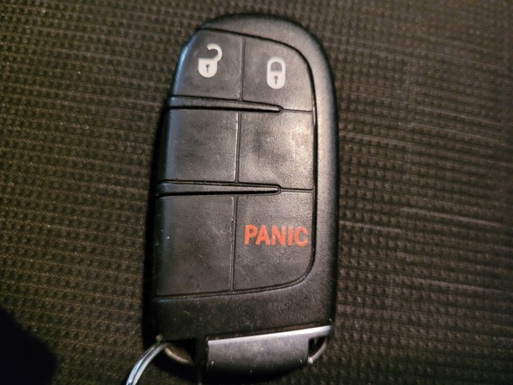 2016 Jeep Grand Cherokee in Fort Myers, FL 33907 - 18056973 32