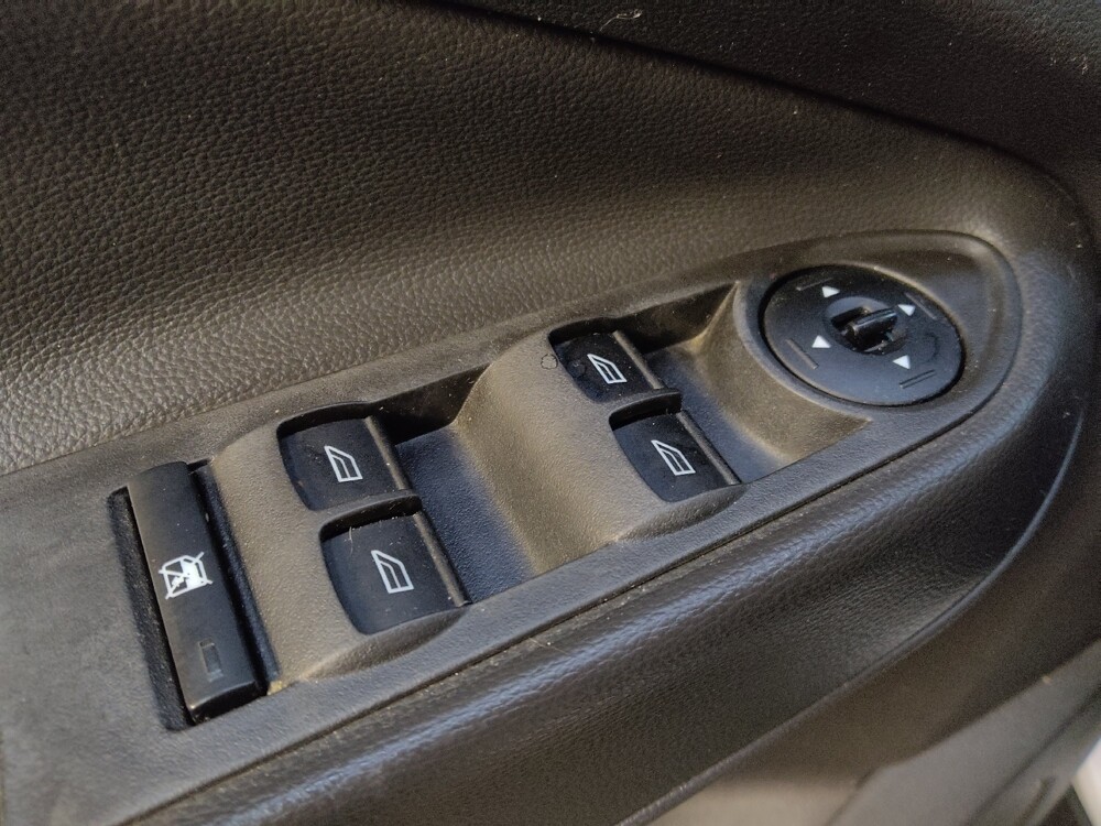 2018 Ford Escape in Wilmington, NC 28405 - 18056999 27