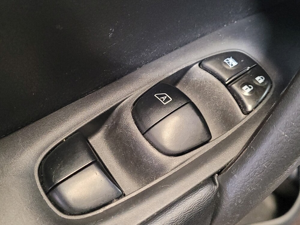 2018 Nissan Rogue in West Palm Beach, FL 33409 - 18057150 27