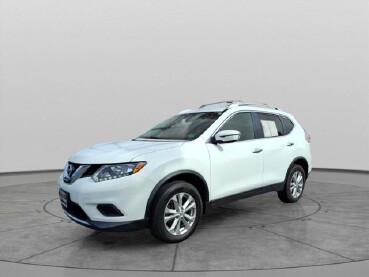 2016 Nissan Rogue in Winchester, VA 22602