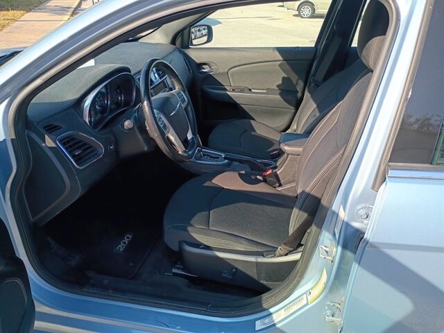 2012 Chrysler 200 in Hudson, FL 34669 - 18057199 10