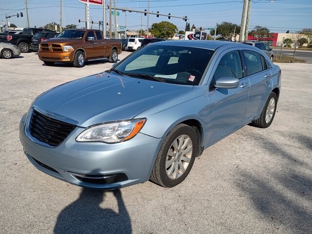2012 Chrysler 200 in Hudson, FL 34669 - 18057199 4