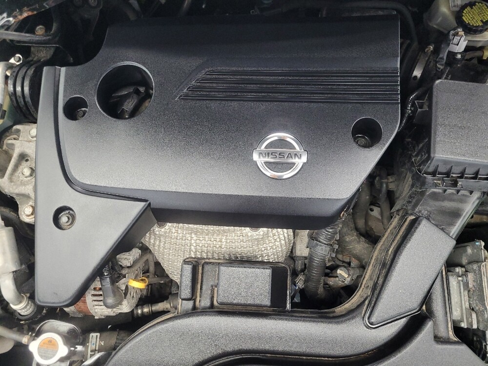 2015 Nissan Altima in Highland, IN 46322 - 18057363 30