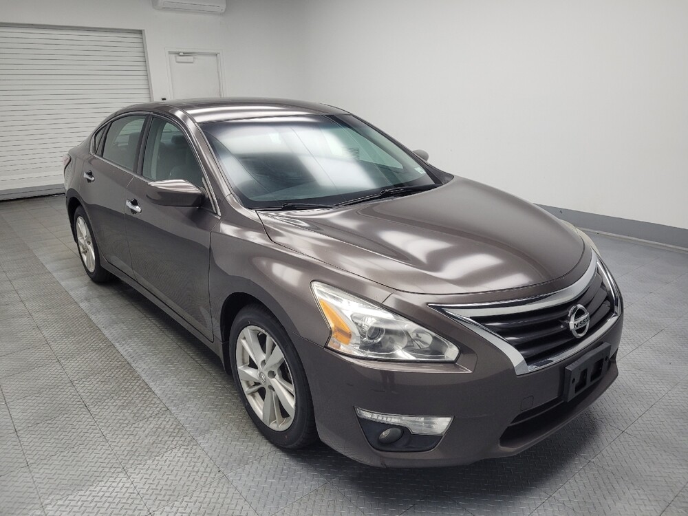 2015 Nissan Altima in Highland, IN 46322 - 18057363 13