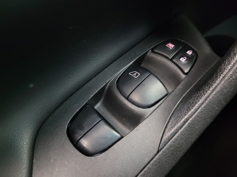 2015 Nissan Altima in Highland, IN 46322 - 18057363 27