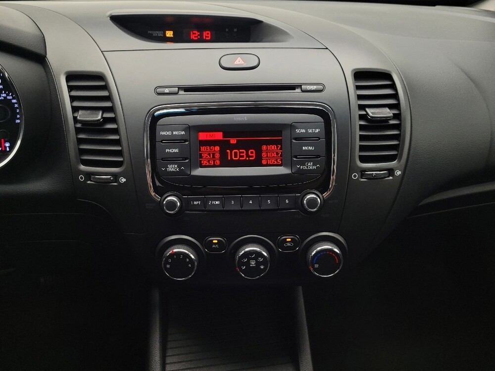 2017 Kia Forte in Las Vegas, NV 89102 - 18057367 25