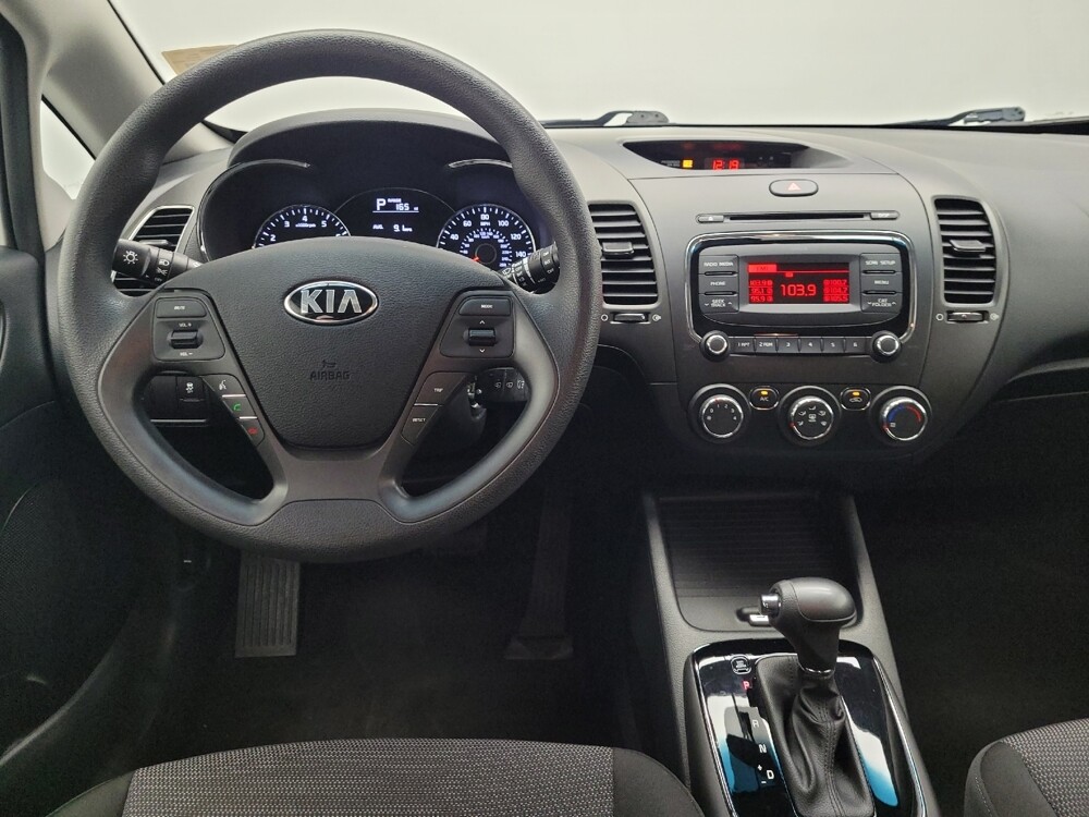 2017 Kia Forte in Las Vegas, NV 89102 - 18057367 22