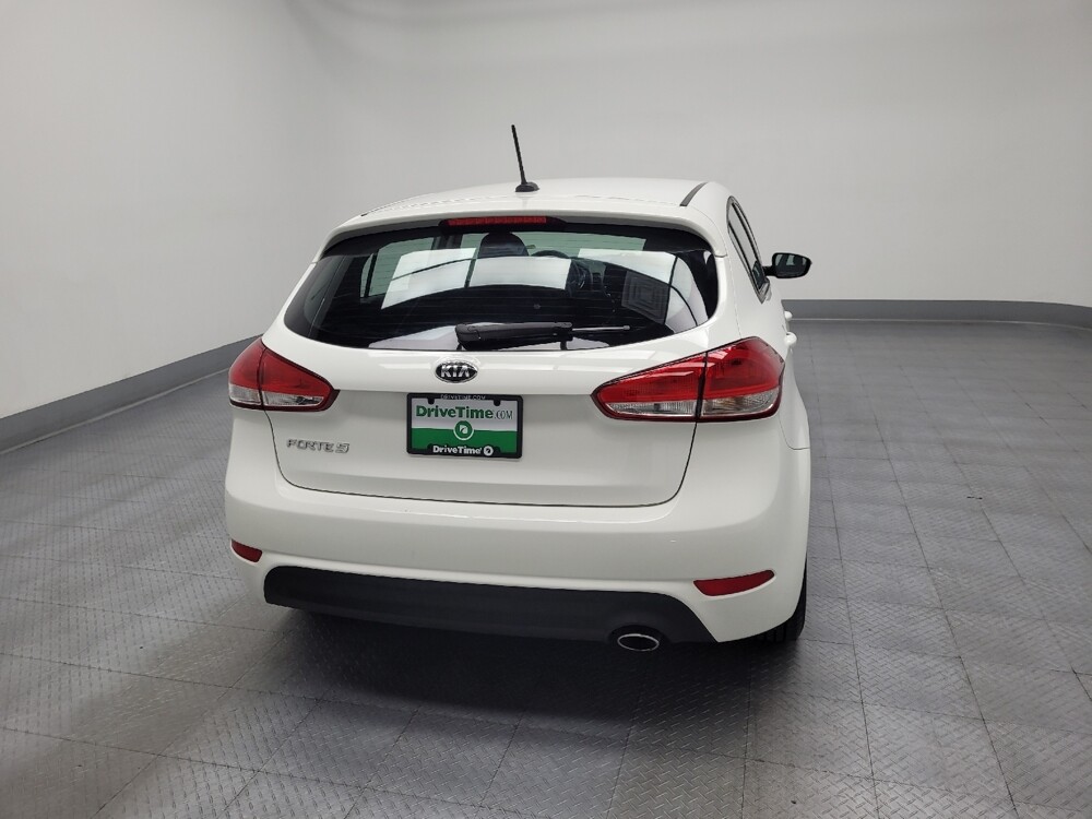 2017 Kia Forte in Las Vegas, NV 89102 - 18057367 7