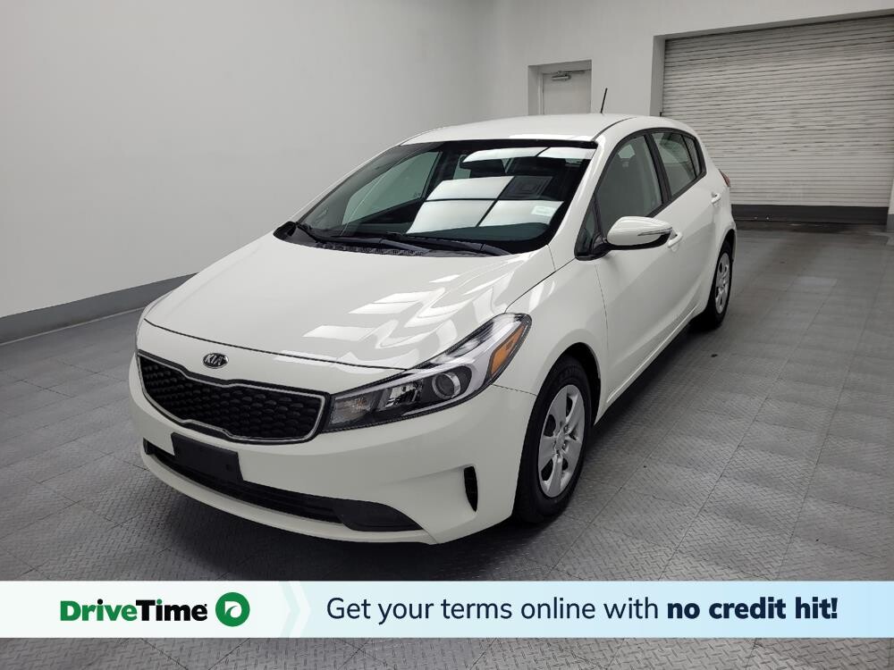 2017 Kia Forte in Las Vegas, NV 89102 - 18057367