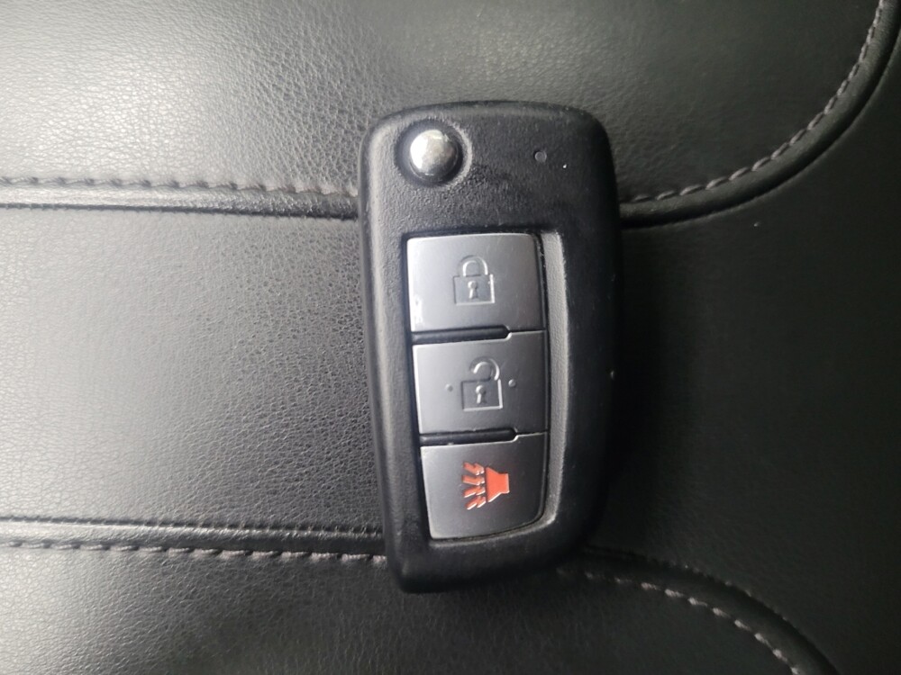 2019 Nissan Rogue in Memphis, TN 38115 - 18057381 32