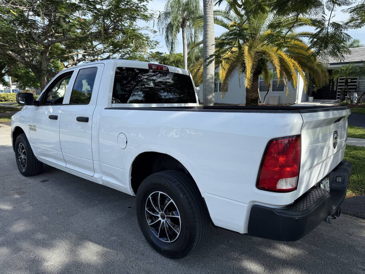 2014 RAM 1500 in Hollywood, FL 33023-1906 - 18057398 4