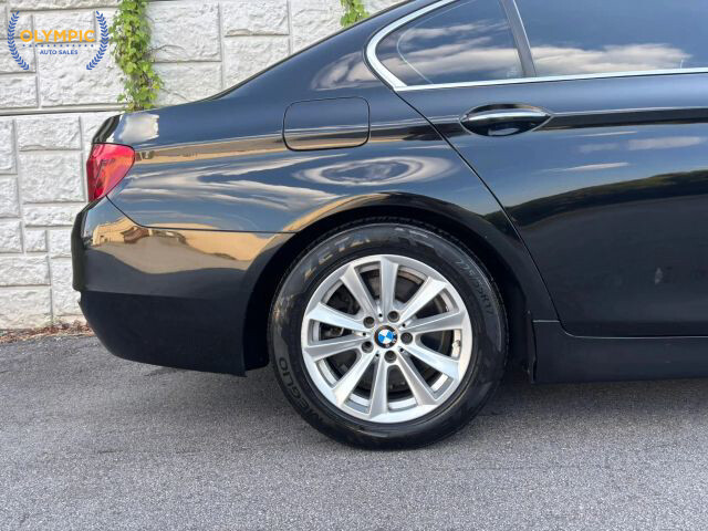 2015 BMW 528i in Decatur, GA 30032 - 18057430 16