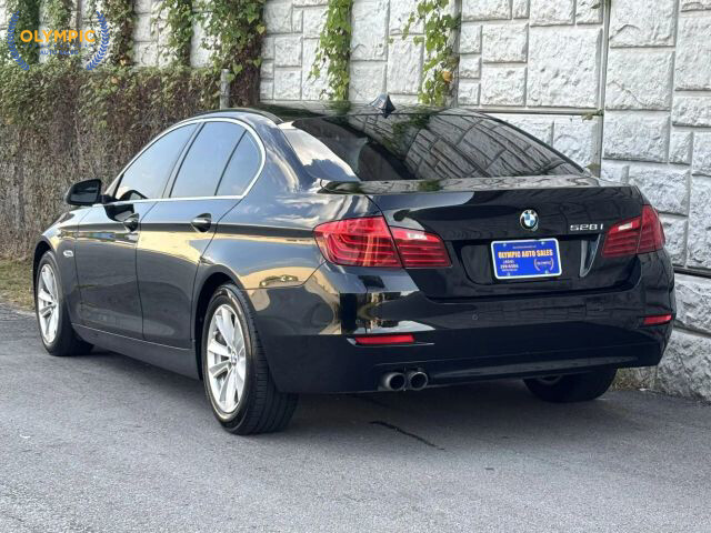 2015 BMW 528i in Decatur, GA 30032 - 18057430 7