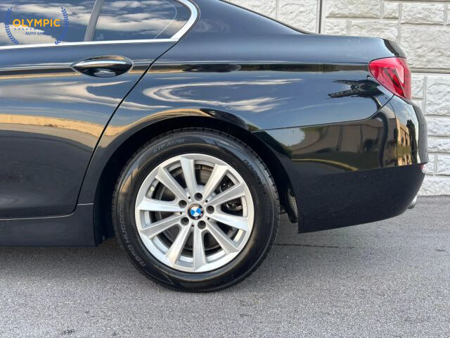 2015 BMW 528i in Decatur, GA 30032 - 18057430 14