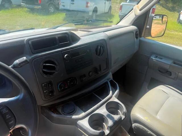 2011 Ford E-350 and Econoline 350 in Blauvelt, NY 10913 - 18057443 55