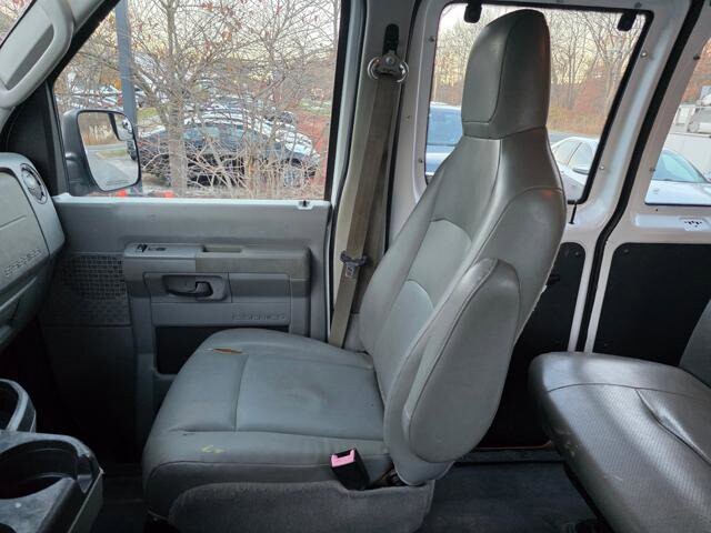 2011 Ford E-350 and Econoline 350 in Blauvelt, NY 10913 - 18057443 23
