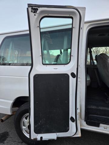 2011 Ford E-350 and Econoline 350 in Blauvelt, NY 10913 - 18057443 49