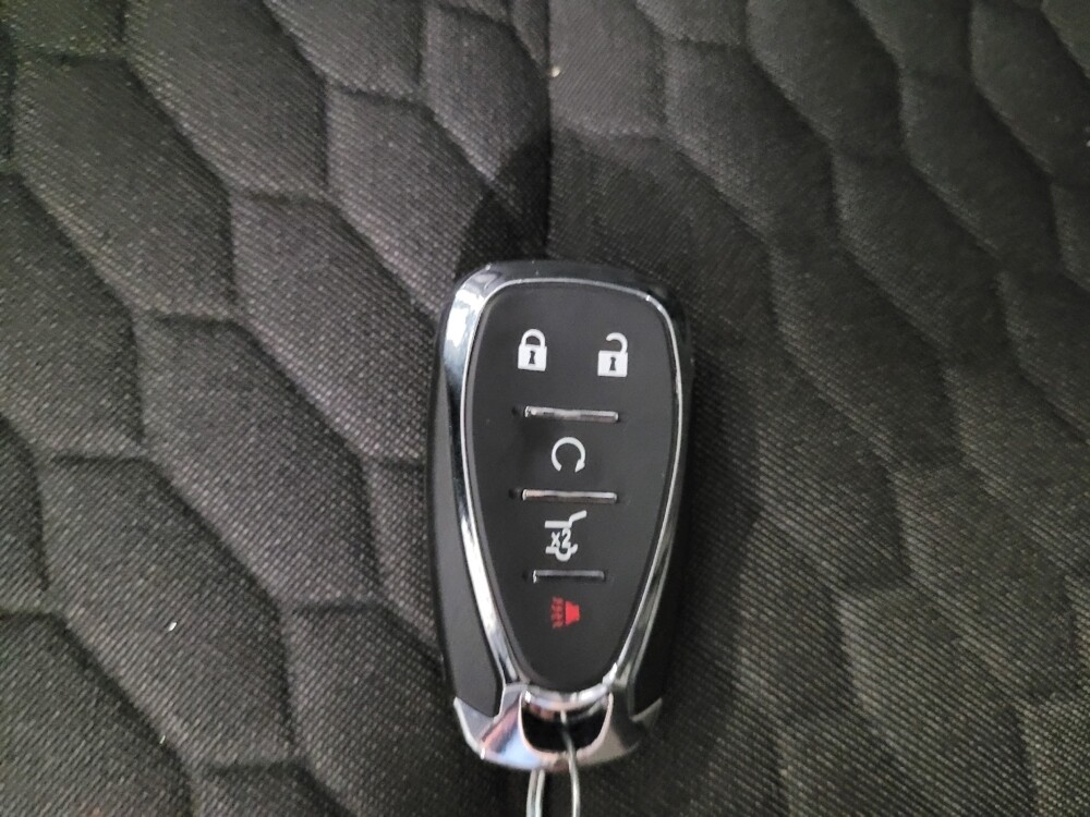 2018 Chevrolet Equinox in Bradenton, FL 34207 - 18057512 32