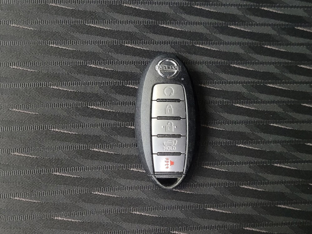 2019 Nissan Rogue in Savannah, GA 31419 - 18057541 32