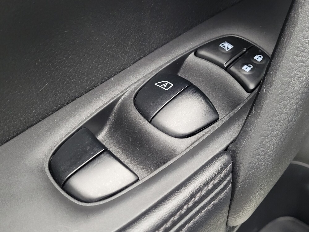 2019 Nissan Rogue in Savannah, GA 31419 - 18057541 27