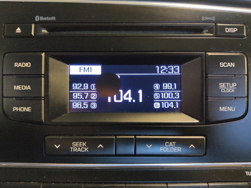 2017 Hyundai Elantra in Live Oak, TX 78233 - 18057582 25