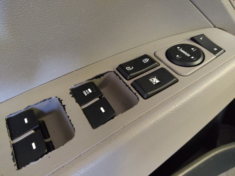 2017 Hyundai Elantra in Live Oak, TX 78233 - 18057582 27