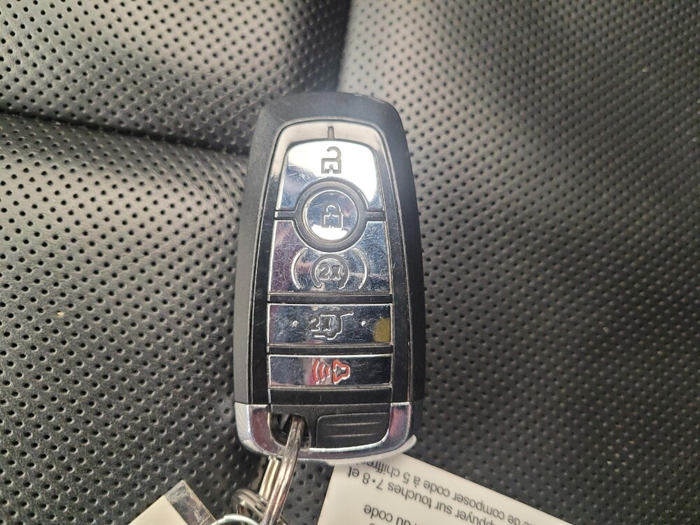 2022 Lincoln Corsair in Cincinnati, OH 45255 - 18057597 32