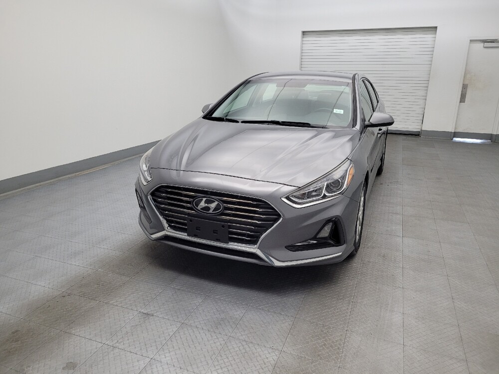2018 Hyundai Sonata in Columbus, OH 43231 - 18057603 15