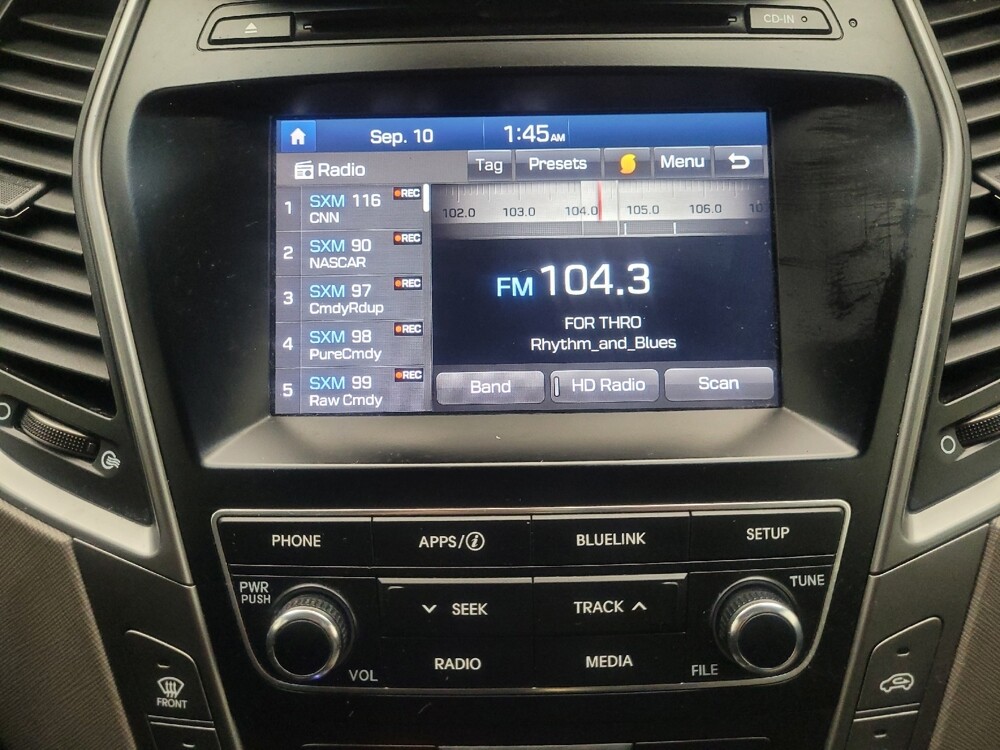 2017 Hyundai Santa Fe in Lombard, IL 60148 - 18057638 25