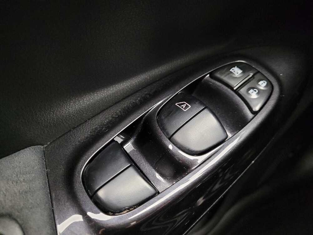 2014 Nissan Juke in Grand Rapids, MI 49508 - 18057648 27