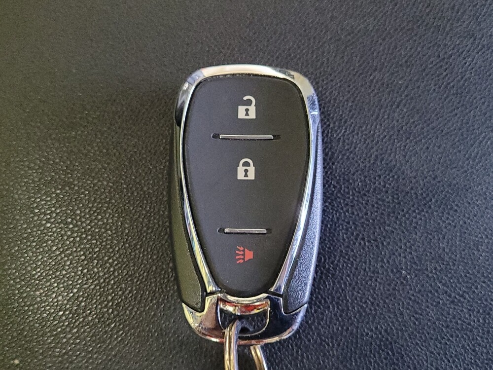 2018 Chevrolet Equinox in Bradenton, FL 34207 - 18057773 32