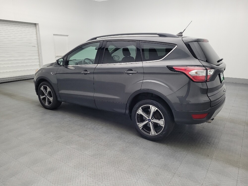 2018 Ford Escape in Jacksonville, FL 32210 - 18057792 3