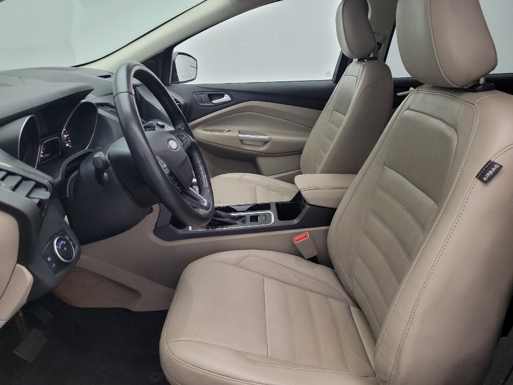 2018 Ford Escape in Jacksonville, FL 32210 - 18057792 17