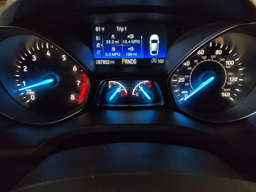 2018 Ford Escape in Jacksonville, FL 32210 - 18057792 23