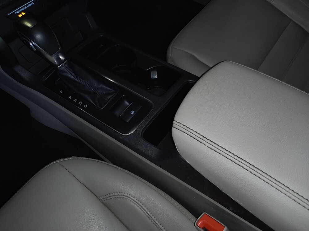 2018 Ford Escape in Jacksonville, FL 32210 - 18057792 26