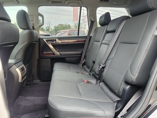 2019 Lexus GX 460 in Cinnaminson, NJ 08077 - 18057803 13