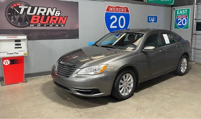 2013 Chrysler 200 in Conyers, GA 30094 - 18057811
