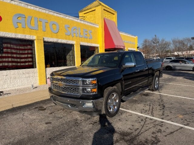 2015 Chevrolet Silverado 1500 in Indianapolis, IN 46222-4002 - 18057825 2