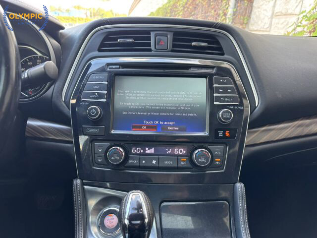 2016 Nissan Maxima in Decatur, GA 30032 - 18057836 27