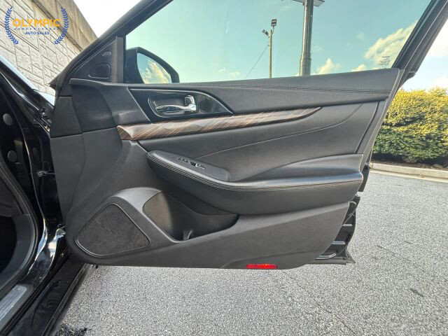 2016 Nissan Maxima in Decatur, GA 30032 - 18057836 42