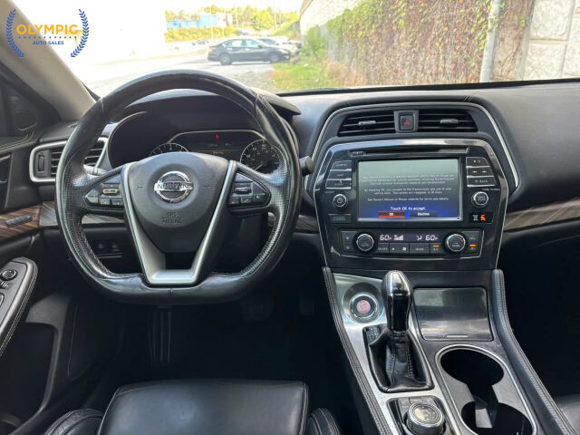2016 Nissan Maxima in Decatur, GA 30032 - 18057836 20