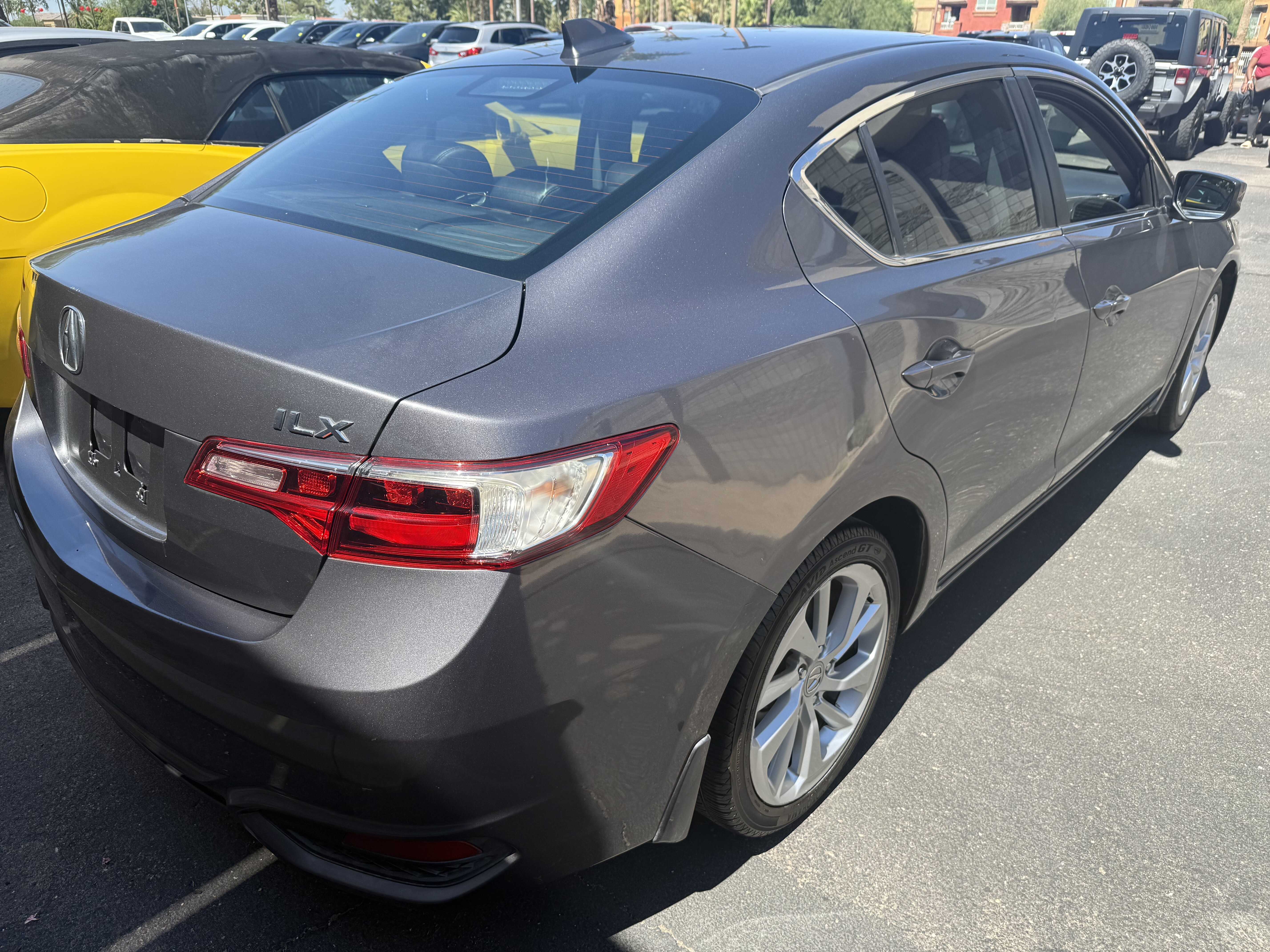 2017 Acura ILX in Phoenix, AZ 85022 - 18057843 4