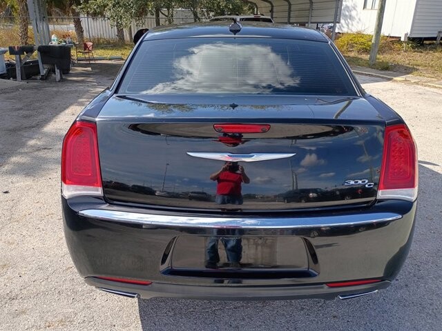 2017 Chrysler 300 in Hudson, FL 34669 - 18057847 7