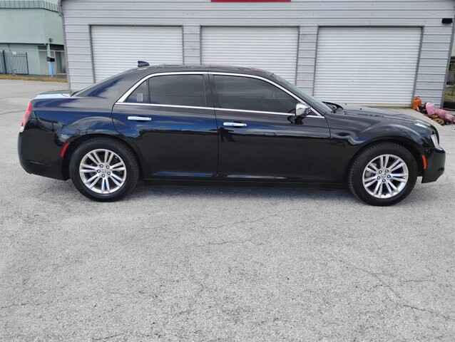 2017 Chrysler 300 in Hudson, FL 34669 - 18057847