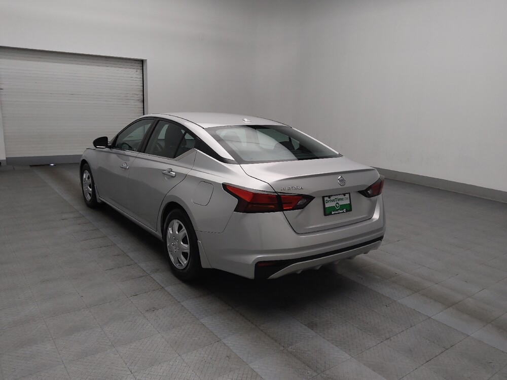 2019 Nissan Altima in Jackson, MS 39211 - 18057867 5