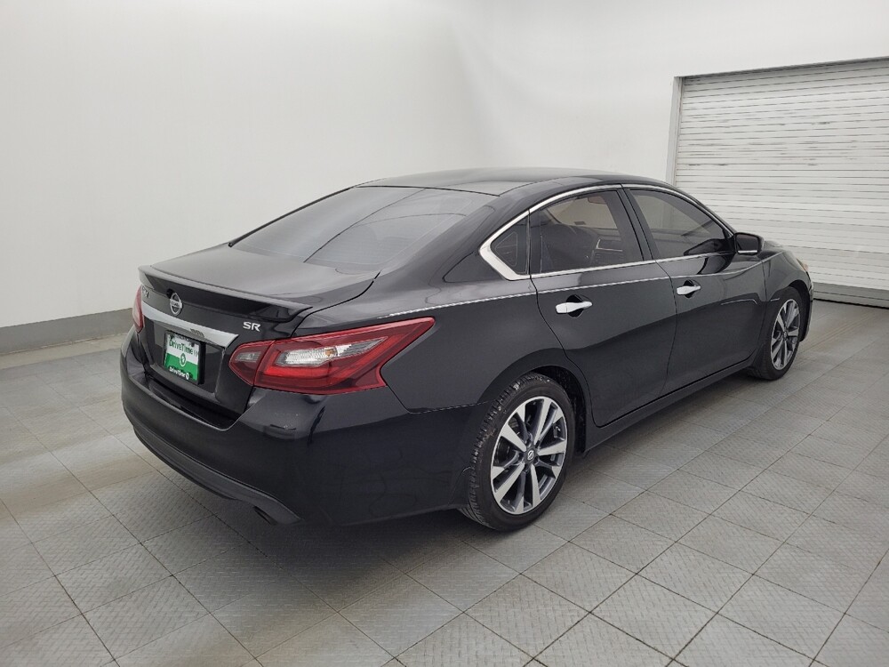 2017 Nissan Altima in Tallahassee, FL 32304 - 18057906 9