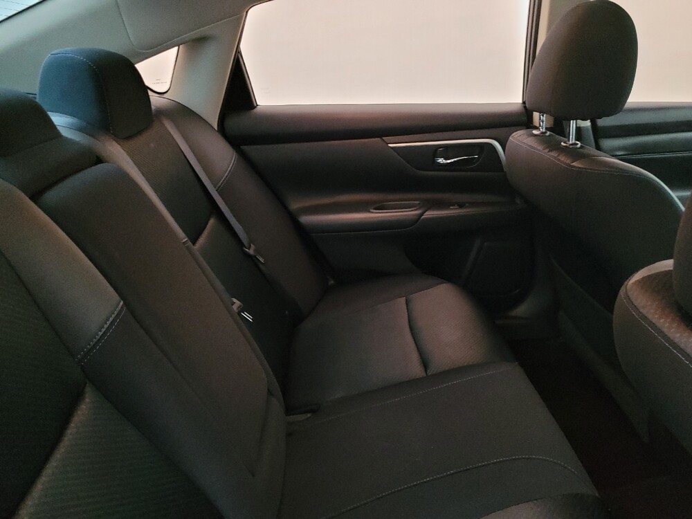2017 Nissan Altima in Tallahassee, FL 32304 - 18057906 19