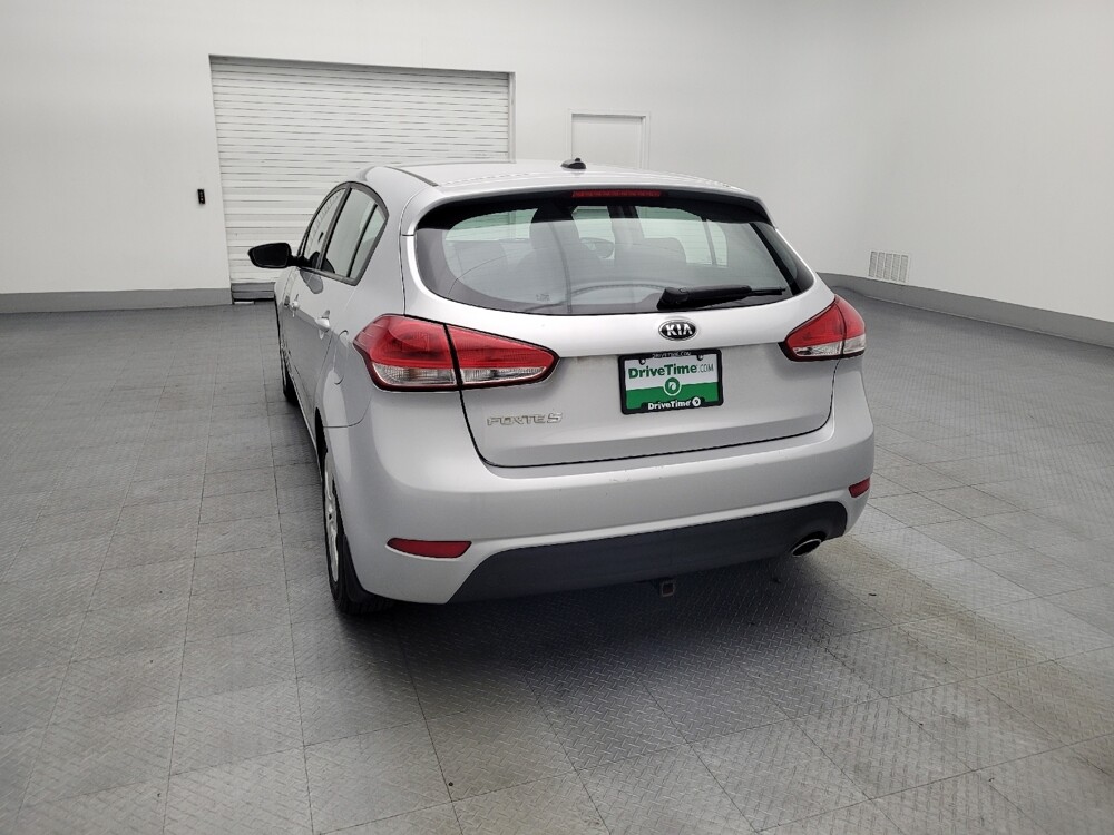 2017 Kia Forte in Savannah, GA 31419 - 18057937 6