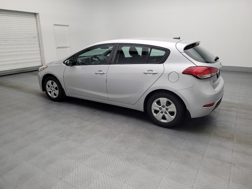 2017 Kia Forte in Savannah, GA 31419 - 18057937 3